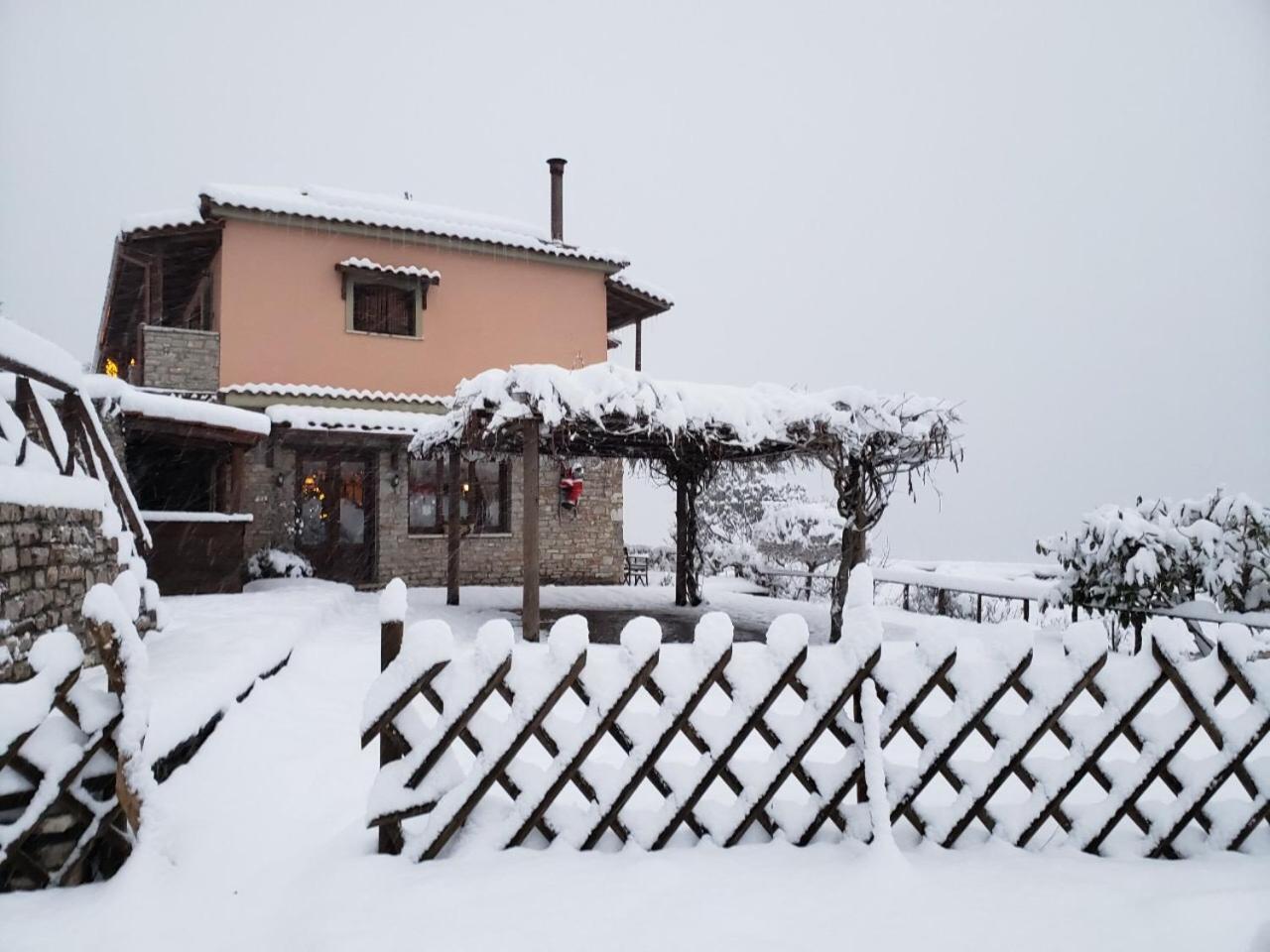 Dryades Guesthouse Áno Hóra Kültér fotó